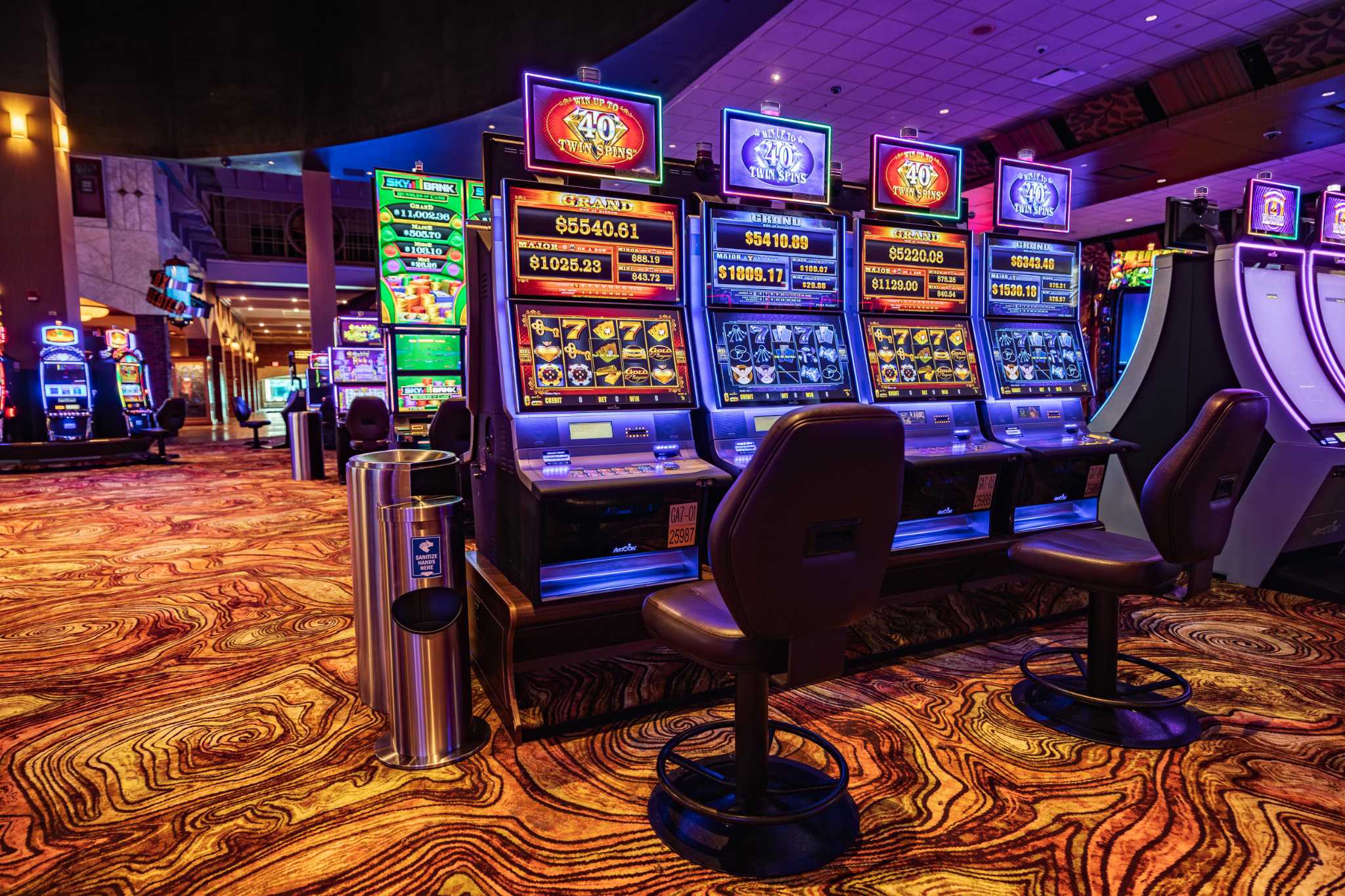 Kırmızı Kartlı Kısmet: Video Slot Hikayelerinin Derinliği