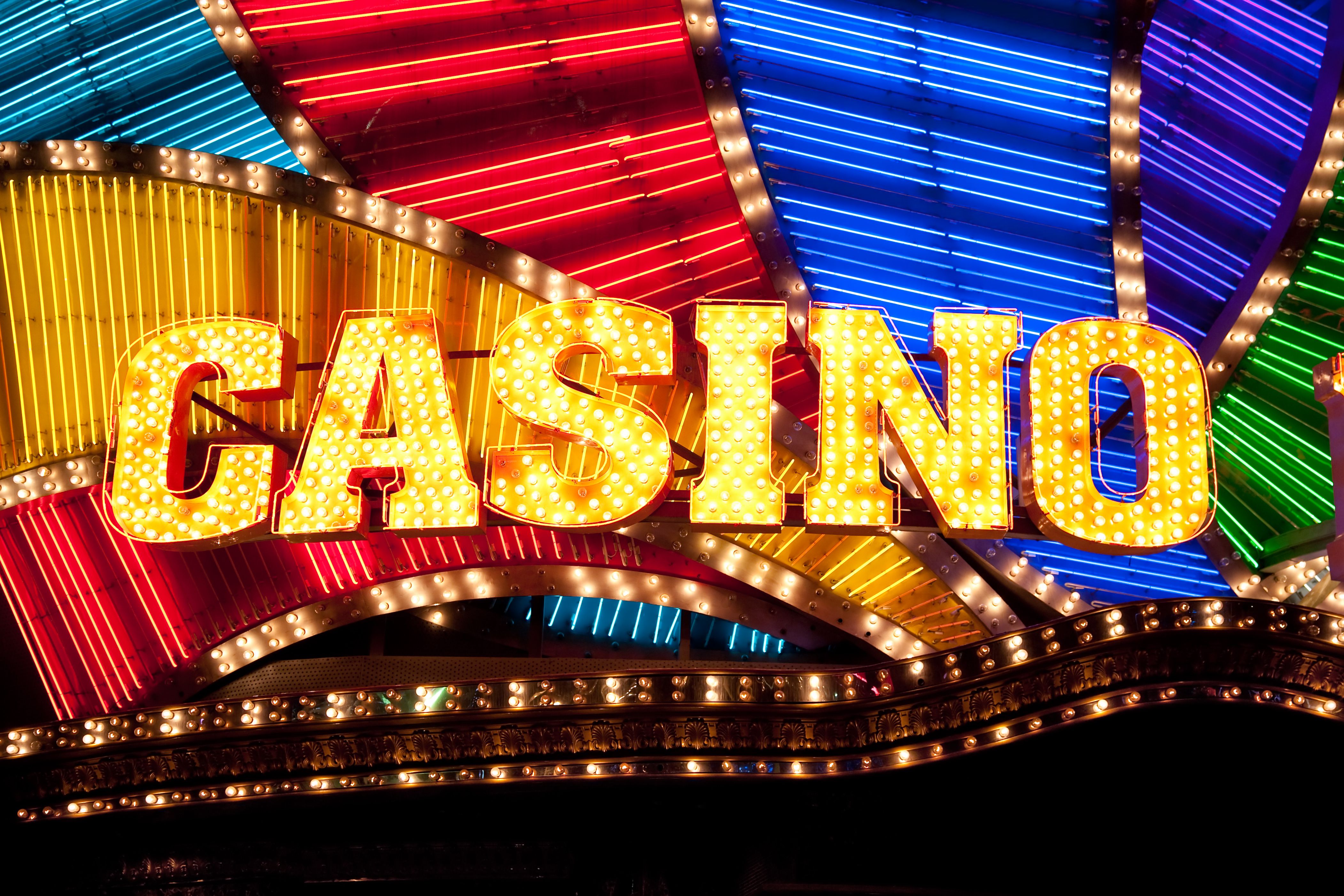 Selin ve Bahsin Sanatı: Geleneksel Casino Oyunları