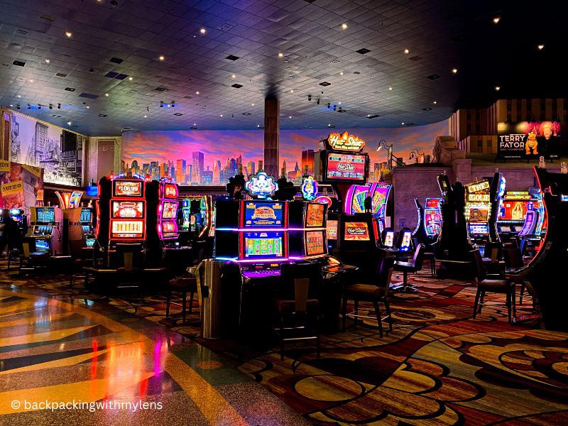 Slot Oyunlarının Gizli Hikayeleri: Tasarımın Ardındaki Anlatılar